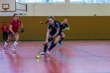 Bild 129 - B-Juniorinnen Bahrenfeld